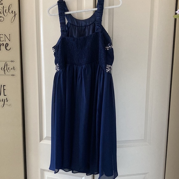 Prom/Wedding/Formal??? - Picture 3 of 6